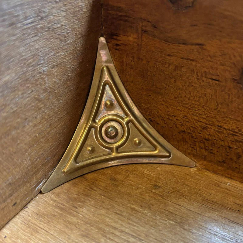 Stair Step Decorative Stardust Corner