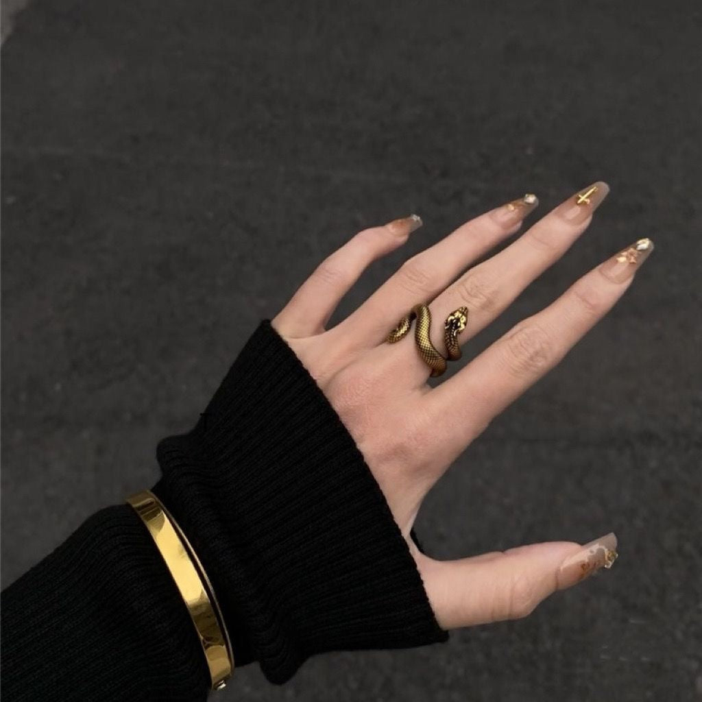 Dark Punk Gold Snake Open Ring — A Symbol of Power and Rebellion 🐍